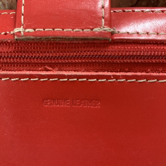 Fossil Red Leather (6") Organizer Wallet With Pen Holder & Silver Accents - Picture 4 of 16